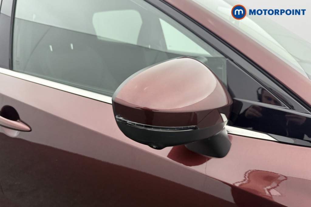 Nissan Qashqai N-Connecta Automatic Petrol SUV - Stock Number (1627500) - 22nd supplementary image
