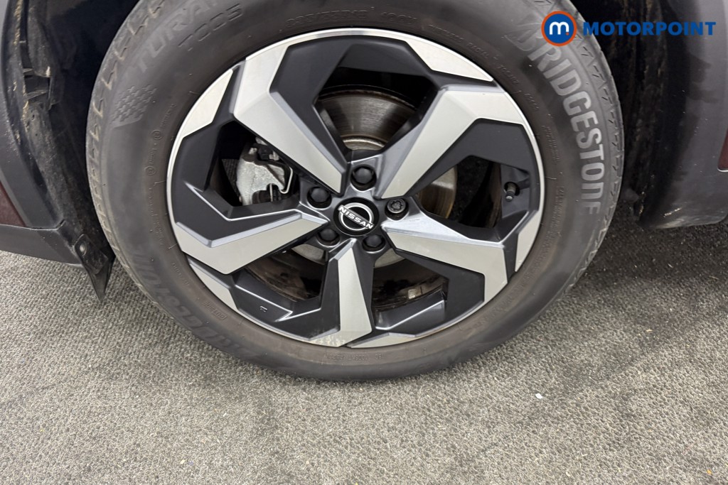 Nissan Qashqai N-Connecta Automatic Petrol SUV - Stock Number (1627500) - 28th supplementary image