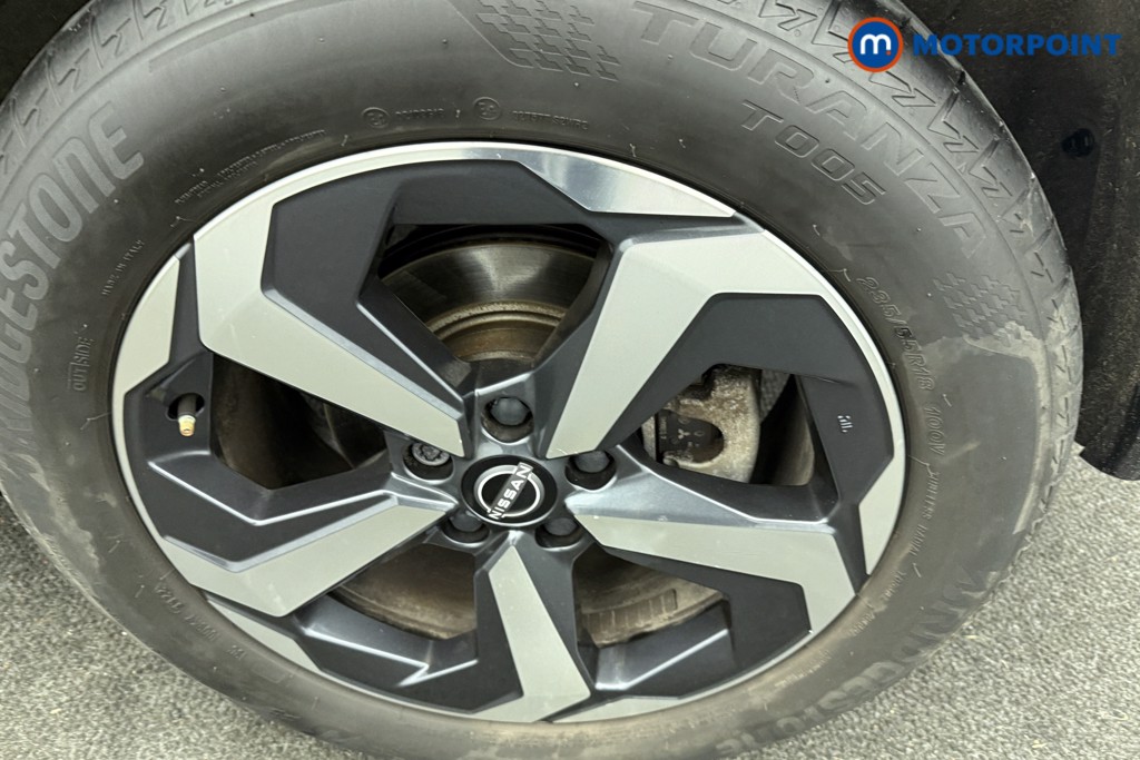 Nissan Qashqai N-Connecta Automatic Petrol SUV - Stock Number (1627500) - 31st supplementary image