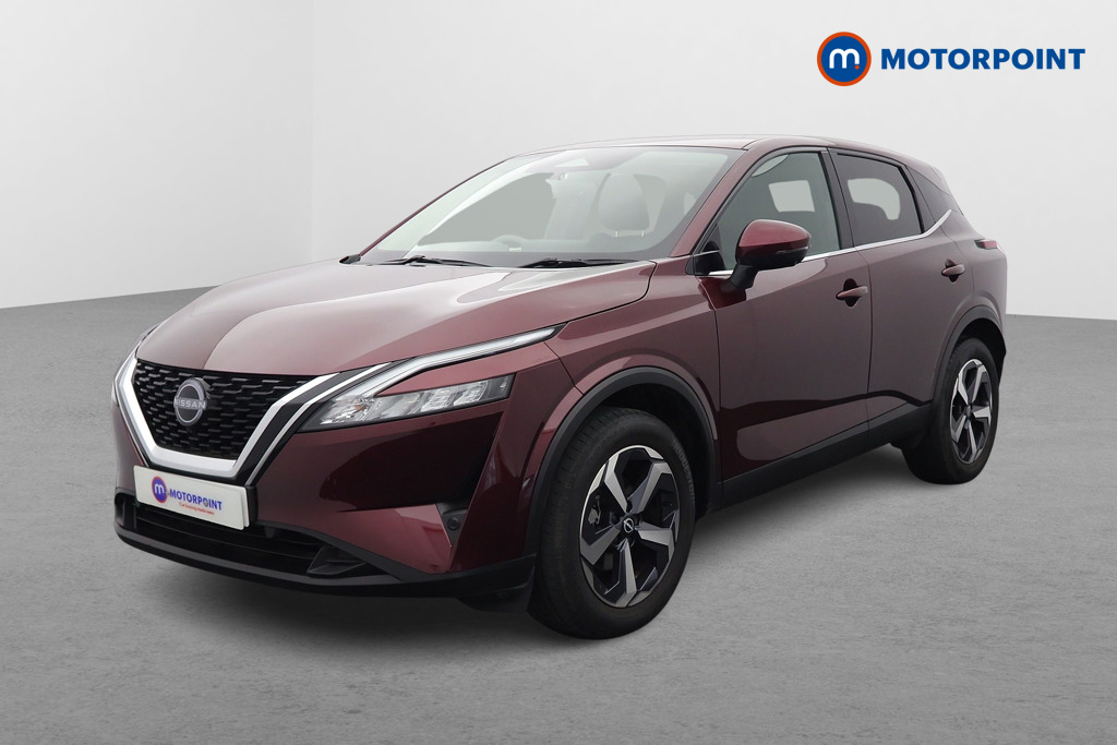 Nissan Qashqai N-Connecta Automatic Petrol SUV - Stock Number (1627500) - Passenger side front corner
