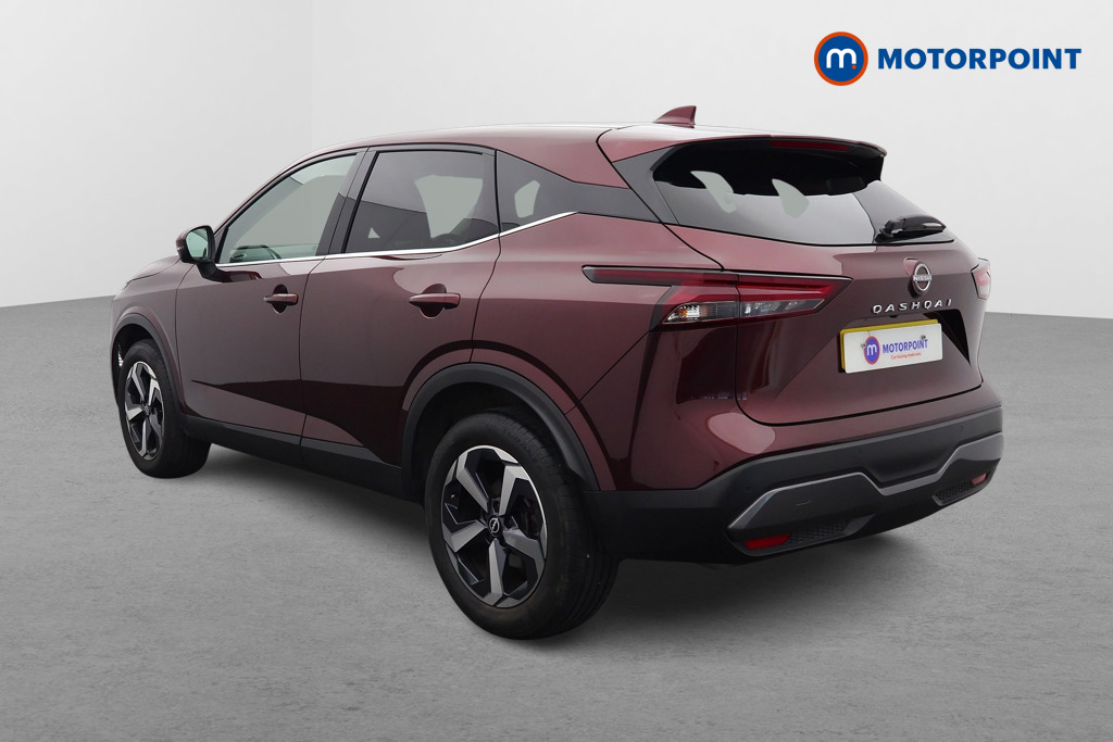 Nissan Qashqai N-Connecta Automatic Petrol SUV - Stock Number (1627500) - Passenger side rear corner