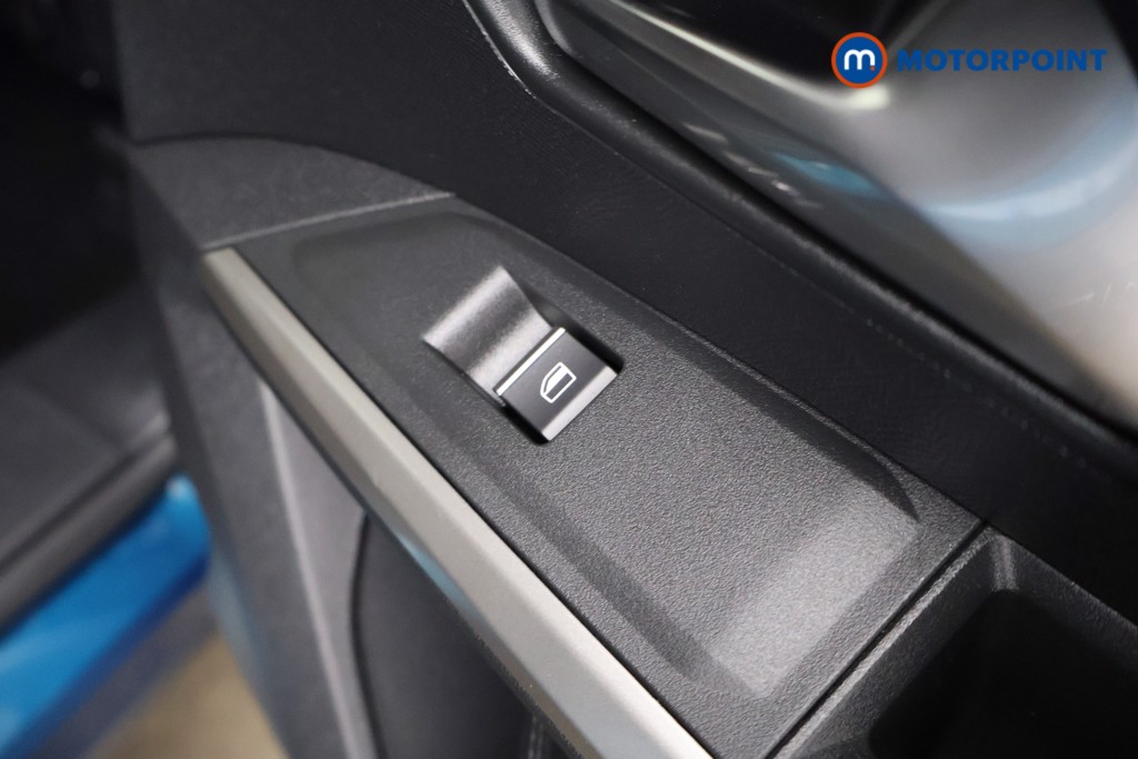 Peugeot 3008 GT Automatic Petrol SUV - Stock Number (1627721) - 22nd supplementary image