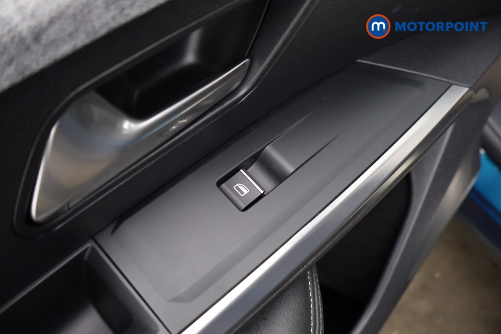 Peugeot 3008 GT Automatic Petrol SUV - Stock Number (1627721) - 29th supplementary image