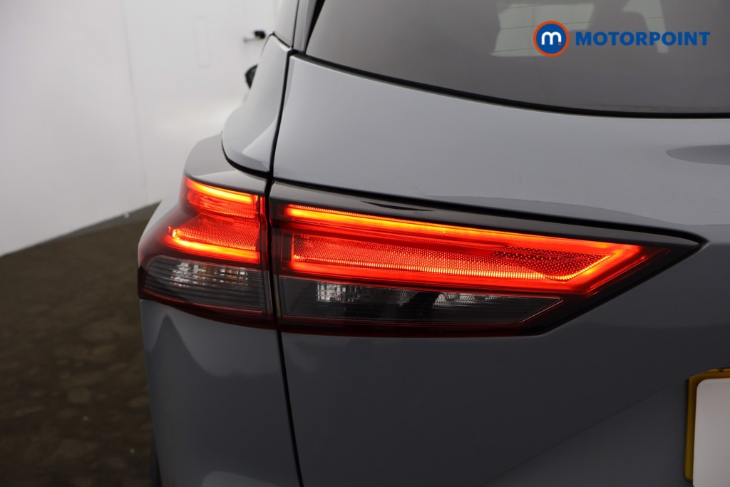 Nissan Qashqai N-Connecta Automatic Petrol-Electric Hybrid SUV - Stock Number (1627741) - 17th supplementary image