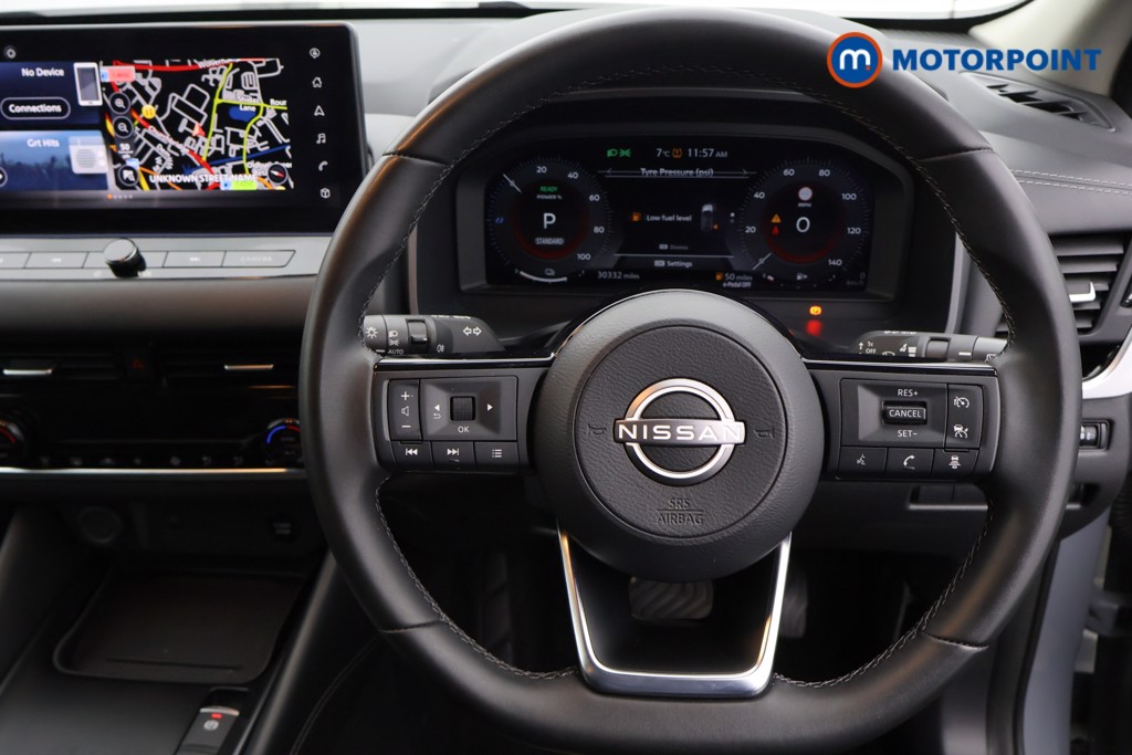 Nissan Qashqai N-Connecta Automatic Petrol-Electric Hybrid SUV - Stock Number (1627741) - 1st supplementary image