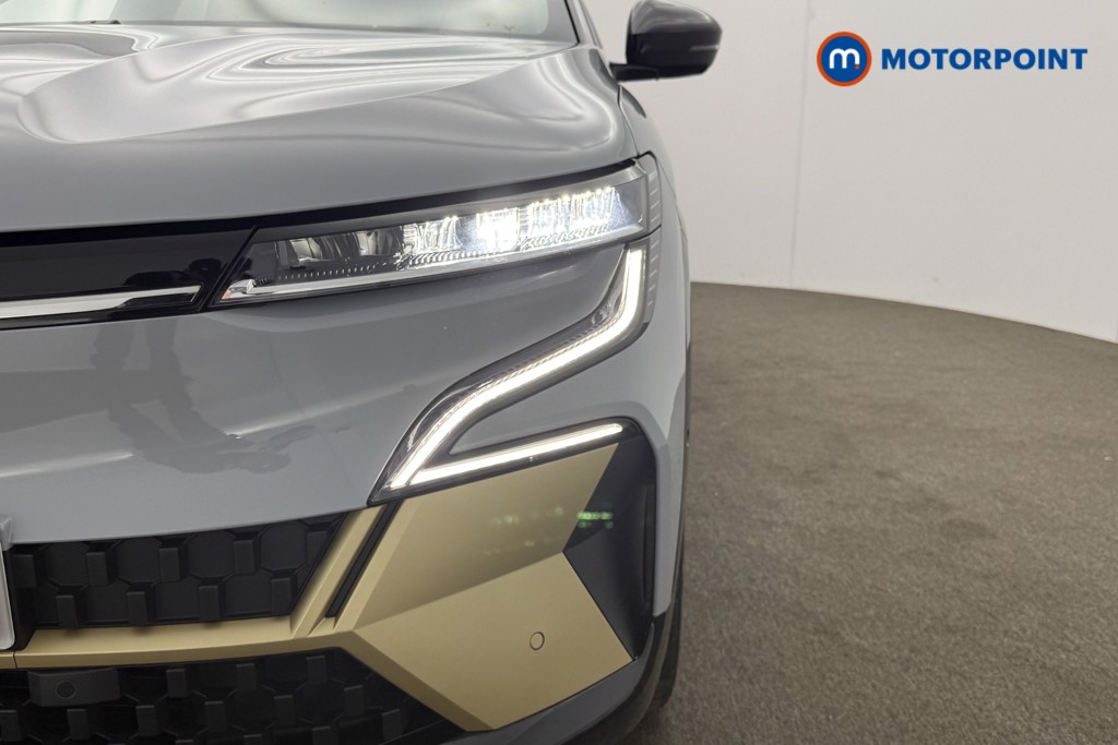 Renault Megane E-Tech Iconic Automatic Electric Hatchback - Stock Number (1627771) - 30th supplementary image