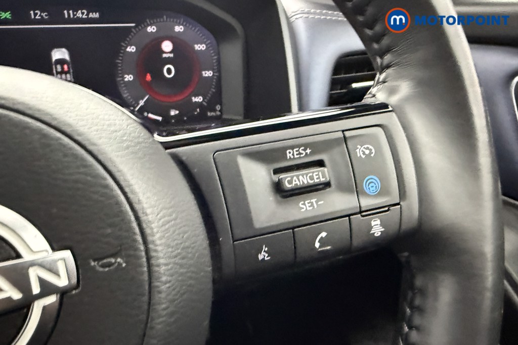 Nissan Qashqai Tekna Automatic Petrol-Electric Hybrid SUV - Stock Number (1627849) - 8th supplementary image
