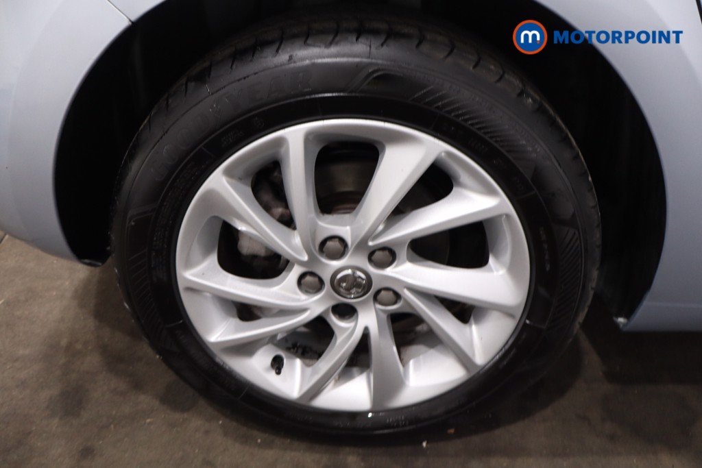 Vauxhall Astra Tech Line Nav Manual Petrol Hatchback - Stock Number (1628193) - 9th supplementary image