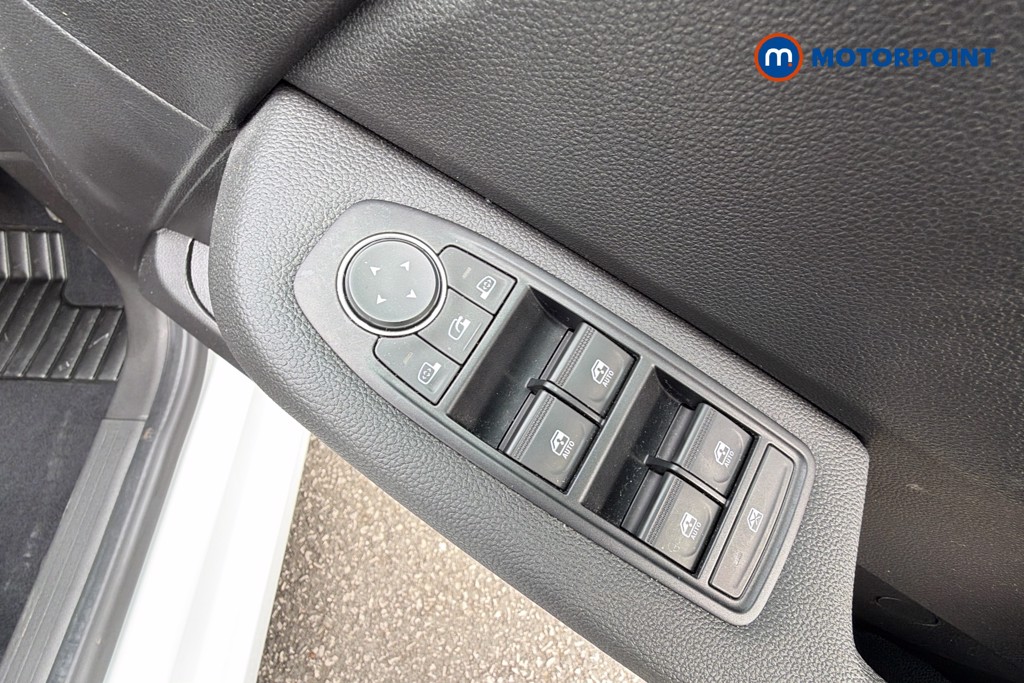 Renault Clio Evolution Automatic Petrol-Electric Hybrid Hatchback - Stock Number (1628337) - 20th supplementary image