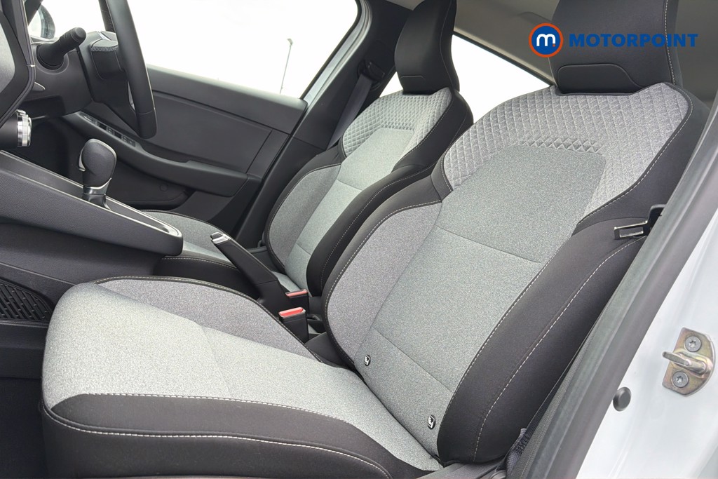 Renault Clio Evolution Automatic Petrol-Electric Hybrid Hatchback - Stock Number (1628337) - 22nd supplementary image