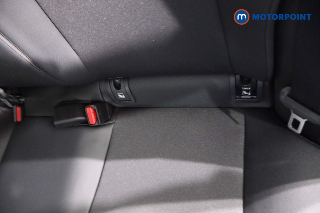Toyota Yaris Premiere Edition Automatic Petrol-Electric Hybrid Hatchback - Stock Number (1628441) - 25th supplementary image