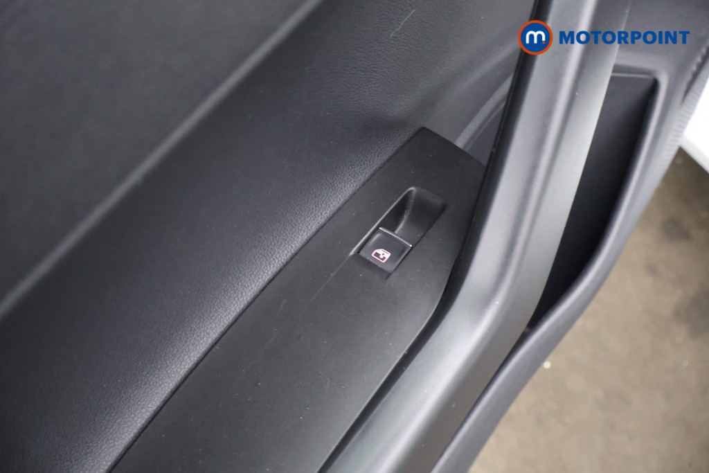 Volkswagen Polo SE Manual Petrol Hatchback - Stock Number (1628598) - 29th supplementary image