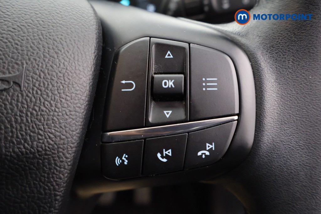 Ford Focus Titanium Manual Petrol Hatchback - Stock Number (1628620) - 8th supplementary image