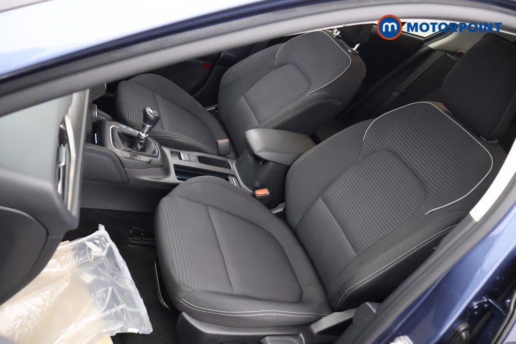 Ford Focus Titanium Manual Petrol Hatchback - Stock Number (1628620) - 32nd supplementary image