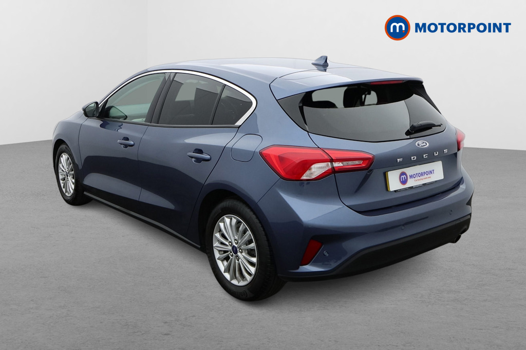 Ford Focus Titanium Manual Petrol Hatchback - Stock Number (1628620) - Passenger side rear corner