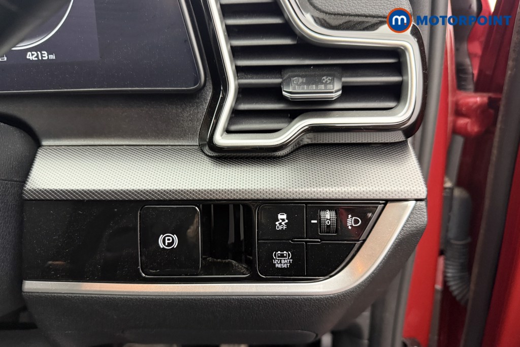 KIA Sportage 3 Automatic Petrol-Electric Hybrid SUV - Stock Number (1629143) - 9th supplementary image