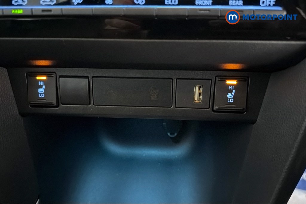 Toyota Yaris Cross Excel Automatic Petrol-Electric Hybrid Estate - Stock Number (1597643) - 14th supplementary image