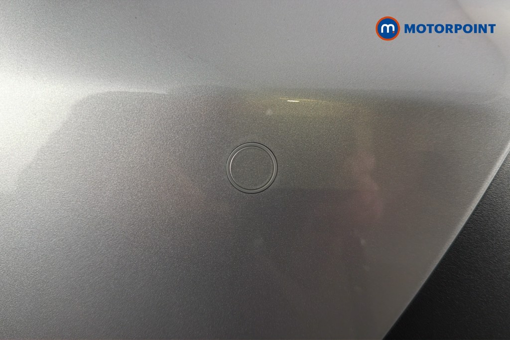 Toyota Yaris Cross Excel Automatic Petrol-Electric Hybrid Estate - Stock Number (1597643) - 40th supplementary image