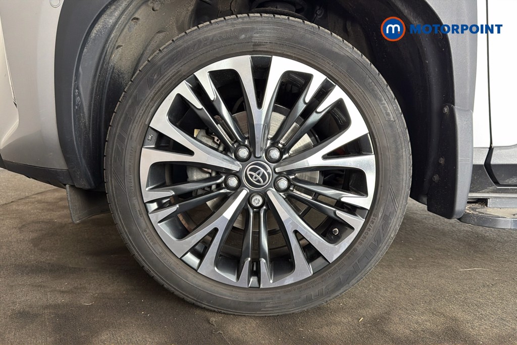 Toyota Yaris Cross Excel Automatic Petrol-Electric Hybrid Estate - Stock Number (1597643) - 47th supplementary image