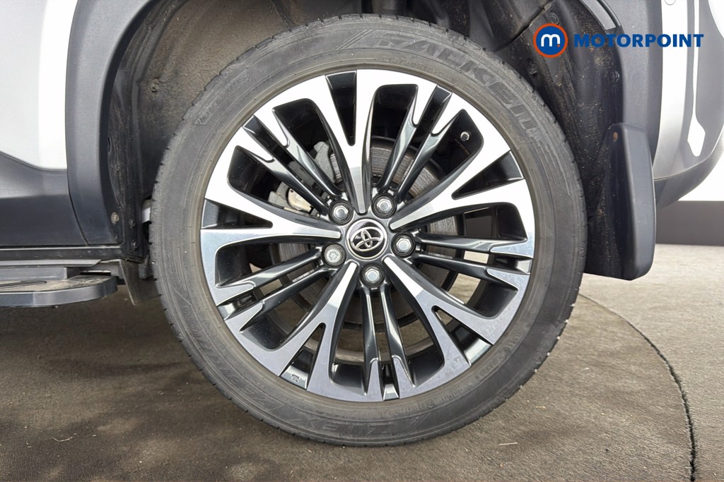 Toyota Yaris Cross Excel Automatic Petrol-Electric Hybrid Estate - Stock Number (1597643) - 48th supplementary image