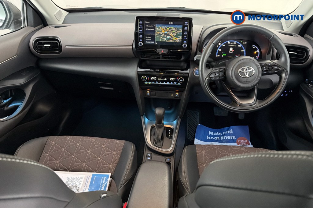 Toyota Yaris Cross Excel Automatic Petrol-Electric Hybrid Estate - Stock Number (1597643) - 1st supplementary image