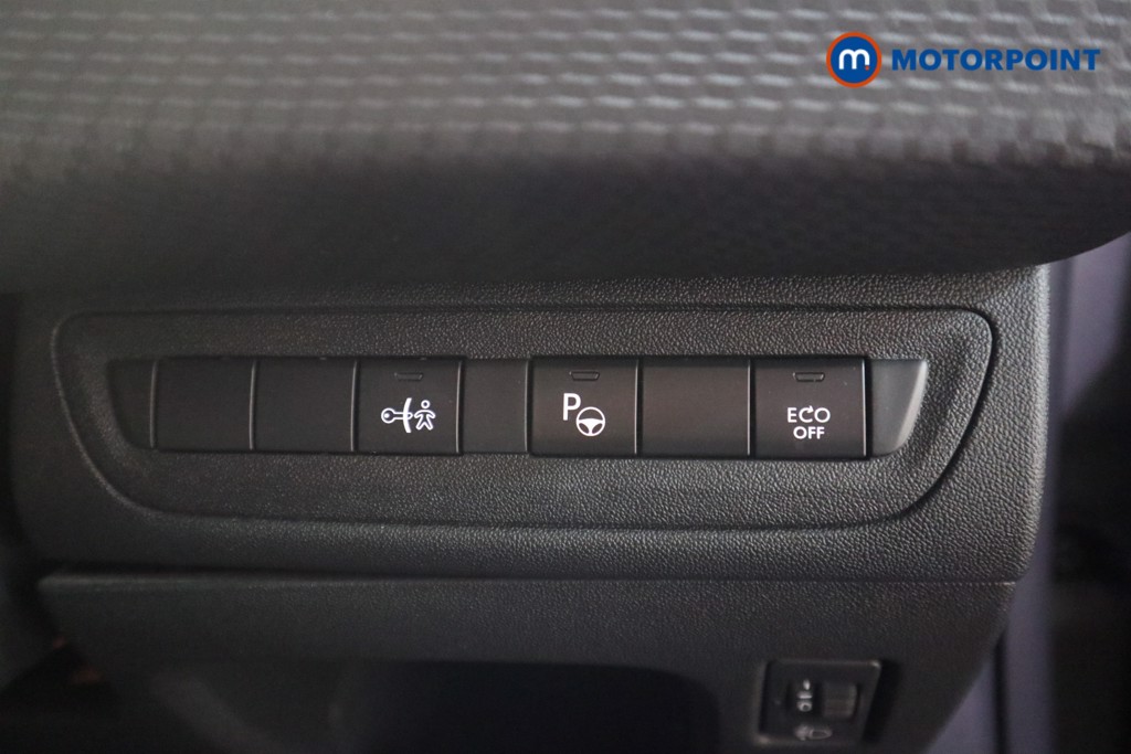 Peugeot 208 Tech Edition Manual Petrol Hatchback - Stock Number (1598187) - 11th supplementary image