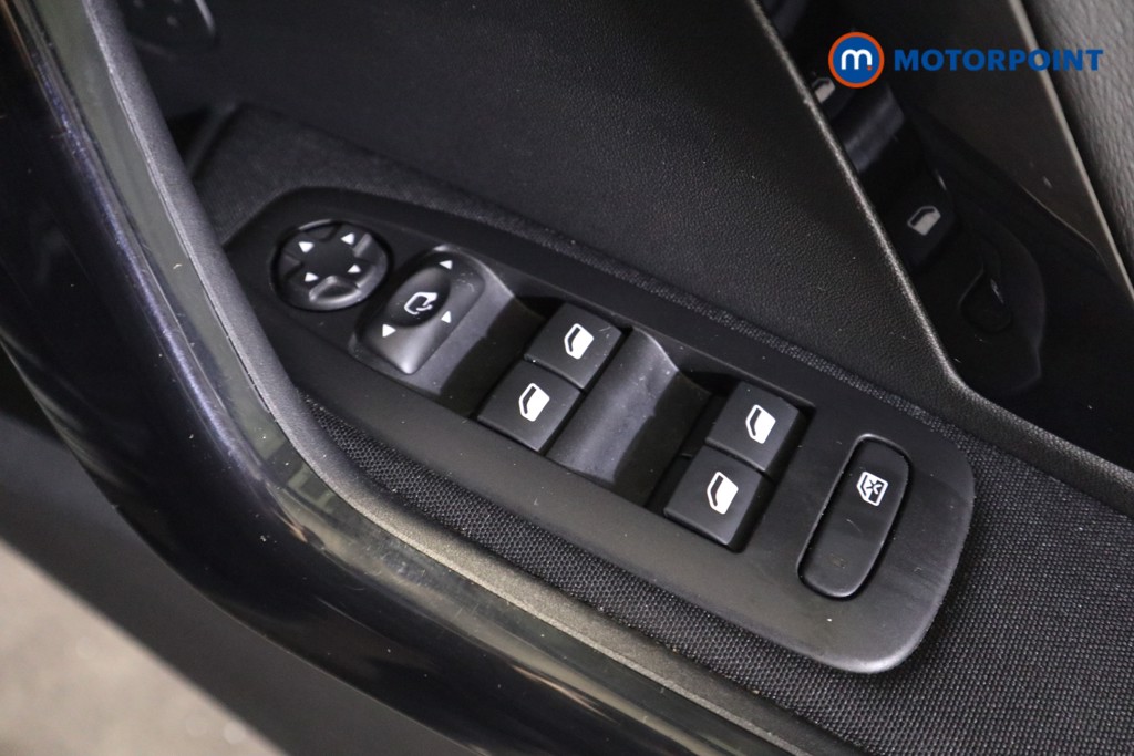 Peugeot 208 Tech Edition Manual Petrol Hatchback - Stock Number (1598187) - 12th supplementary image