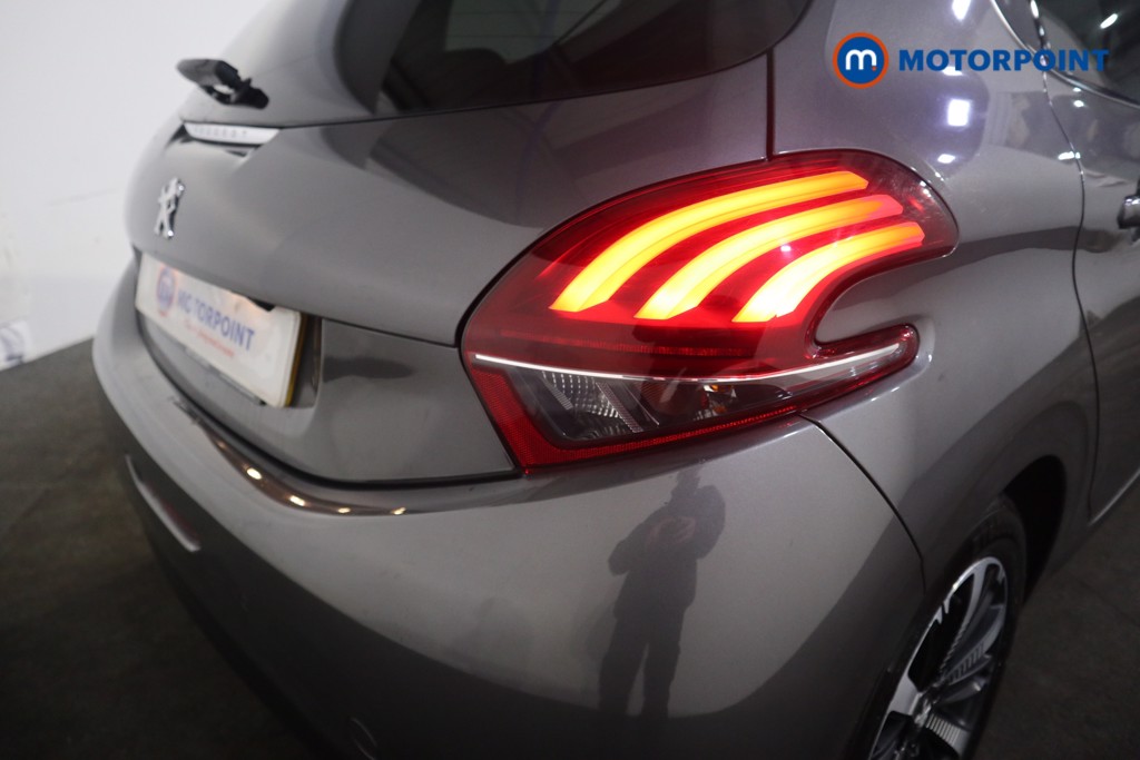 Peugeot 208 Tech Edition Manual Petrol Hatchback - Stock Number (1598187) - 26th supplementary image