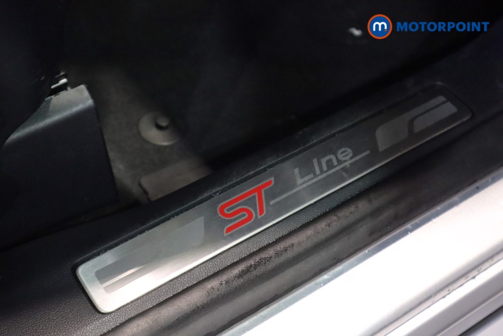 Ford Kuga St-Line First Edition Manual Petrol SUV - Stock Number (1610319) - 15th supplementary image