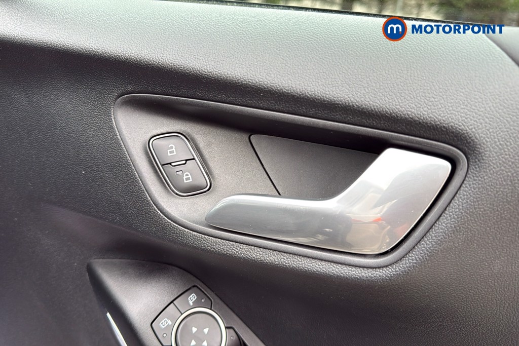 Ford Puma St-Line Vignale Automatic Petrol SUV - Stock Number (1610355) - 42nd supplementary image