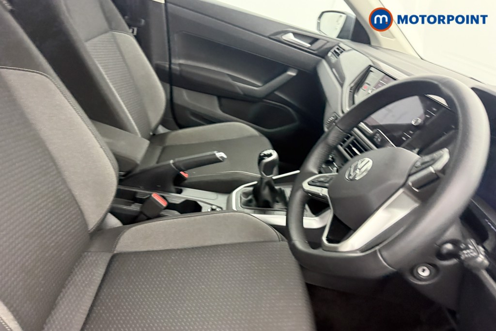 Volkswagen Polo Life Manual Petrol Hatchback - Stock Number (1611749) - 2nd supplementary image