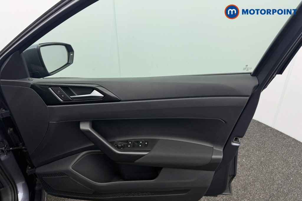 Volkswagen Polo Life Manual Petrol Hatchback - Stock Number (1611749) - 31st supplementary image