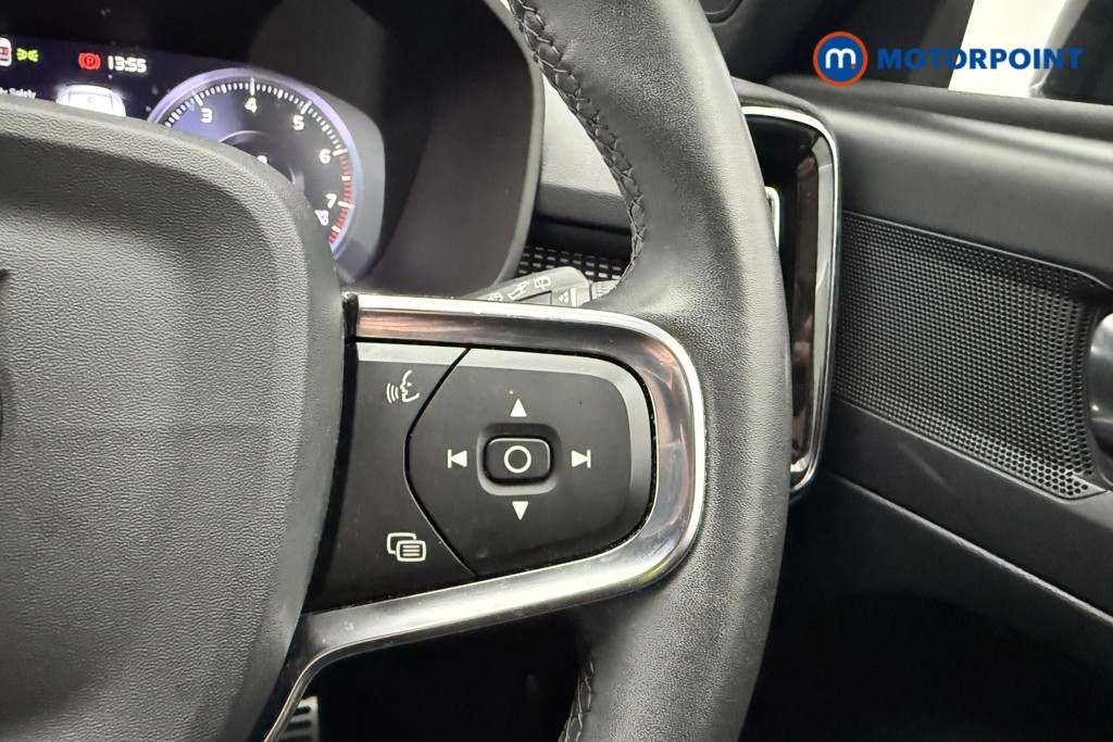 Volvo Xc40 R Design Automatic Petrol SUV - Stock Number (1612699) - 9th supplementary image