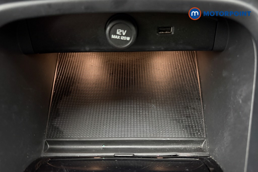 Volvo Xc40 R Design Automatic Petrol SUV - Stock Number (1612699) - 15th supplementary image