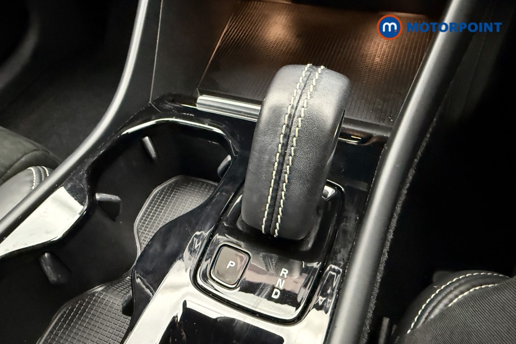 Volvo Xc40 R Design Automatic Petrol SUV - Stock Number (1612699) - 16th supplementary image