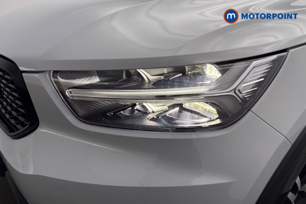 Volvo Xc40 R Design Automatic Petrol SUV - Stock Number (1612699) - 23rd supplementary image