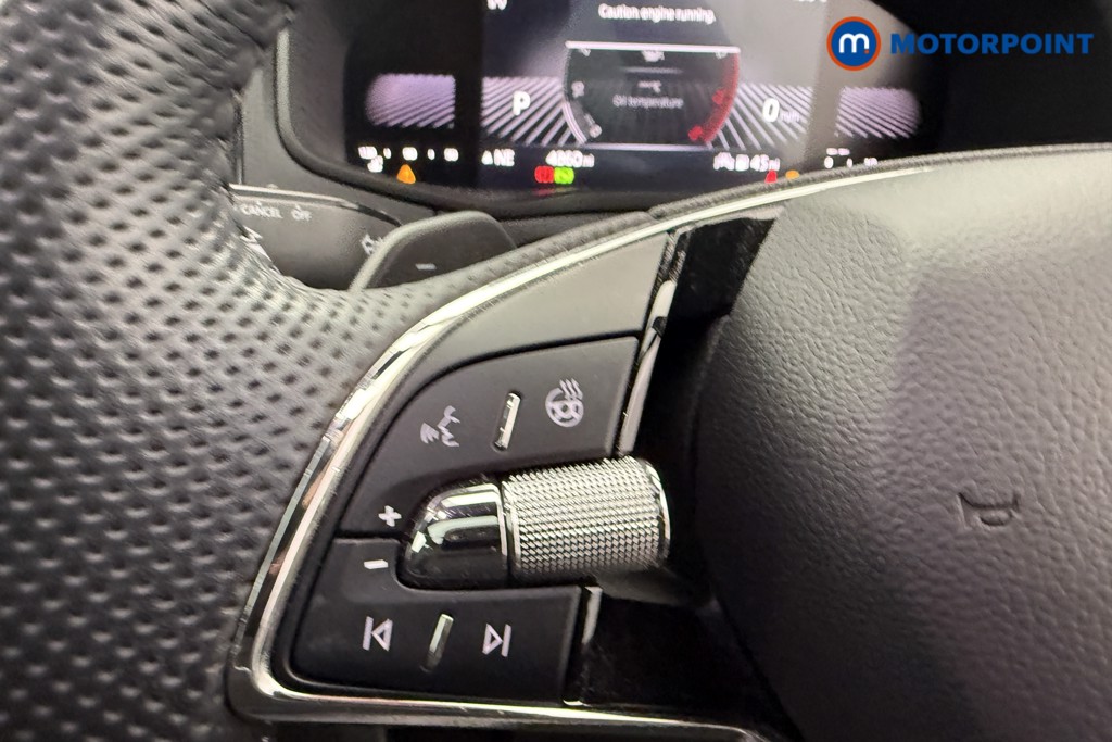 Skoda Karoq Sportline Automatic Petrol SUV - Stock Number (1612790) - 11th supplementary image