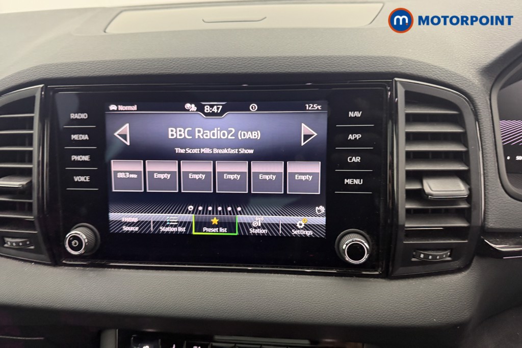 Skoda Karoq Sportline Automatic Petrol SUV - Stock Number (1612790) - 1st supplementary image