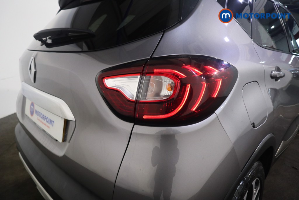 Renault Captur Gt Line Manual Petrol SUV - Stock Number (1613745) - 27th supplementary image
