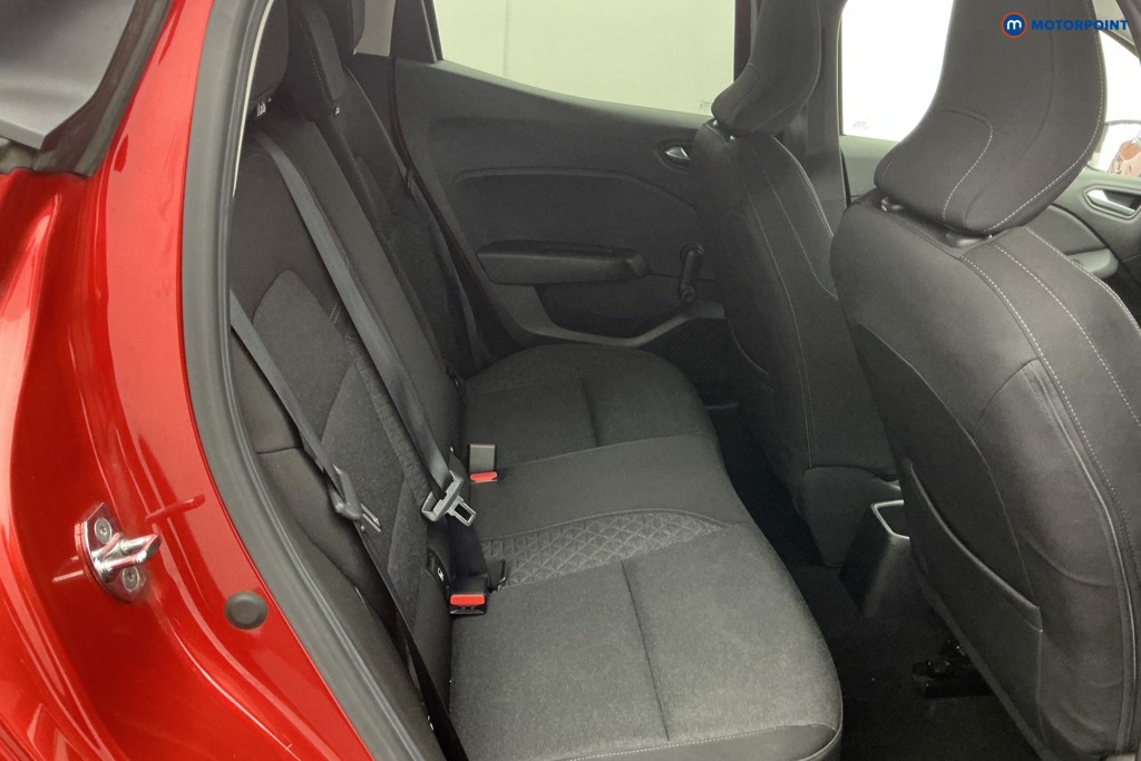 Renault Clio Iconic Manual Petrol Hatchback - Stock Number (1613894) - 6th supplementary image
