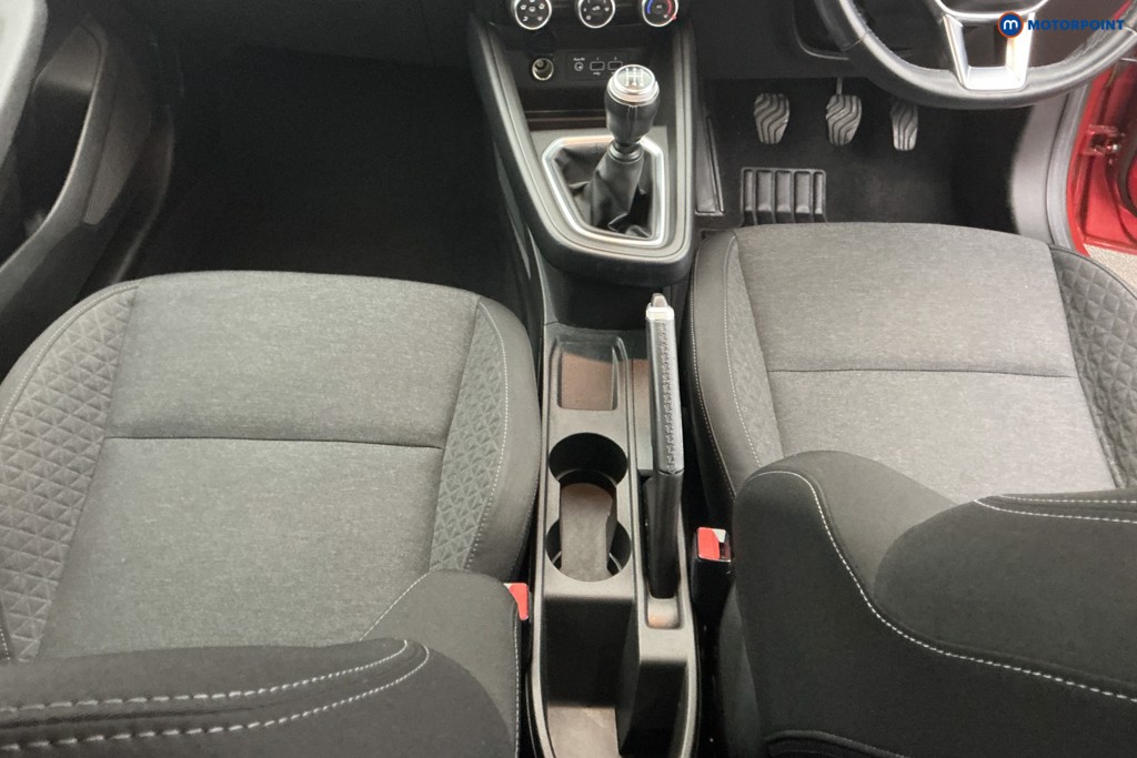 Renault Clio Iconic Manual Petrol Hatchback - Stock Number (1613894) - 12th supplementary image