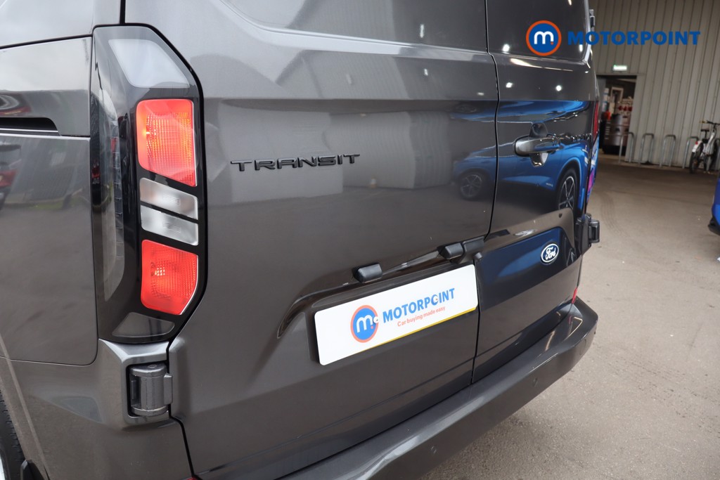 Ford Transit Custom Limited Manual Diesel Panel Van - Stock Number (1613956) - 25th supplementary image