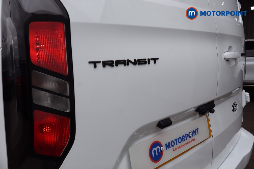 Ford Transit Custom Limited Manual Diesel Panel Van - Stock Number (1614057) - 33rd supplementary image