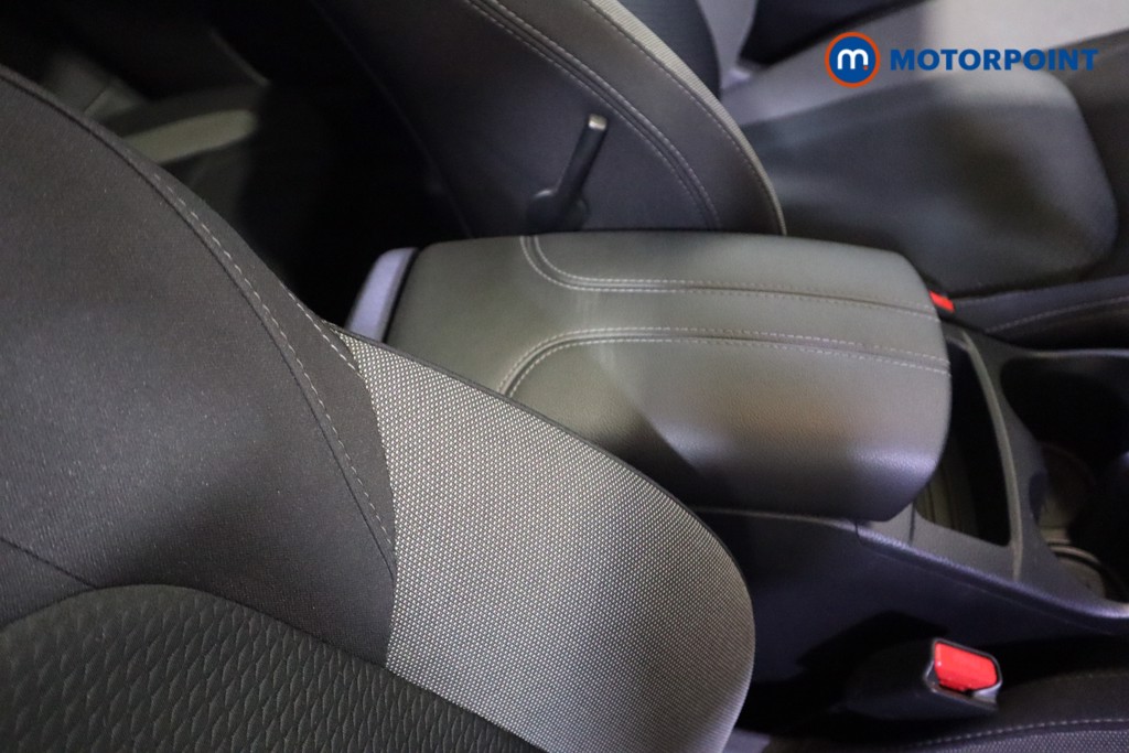 Nissan Qashqai N-Connecta Manual Petrol SUV - Stock Number (1615368) - 26th supplementary image