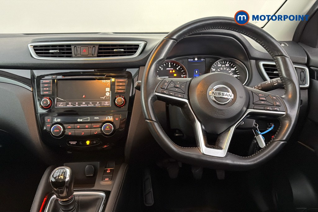 Nissan Qashqai Acenta Premium Manual Diesel SUV - Stock Number (1615591) - 2nd supplementary image