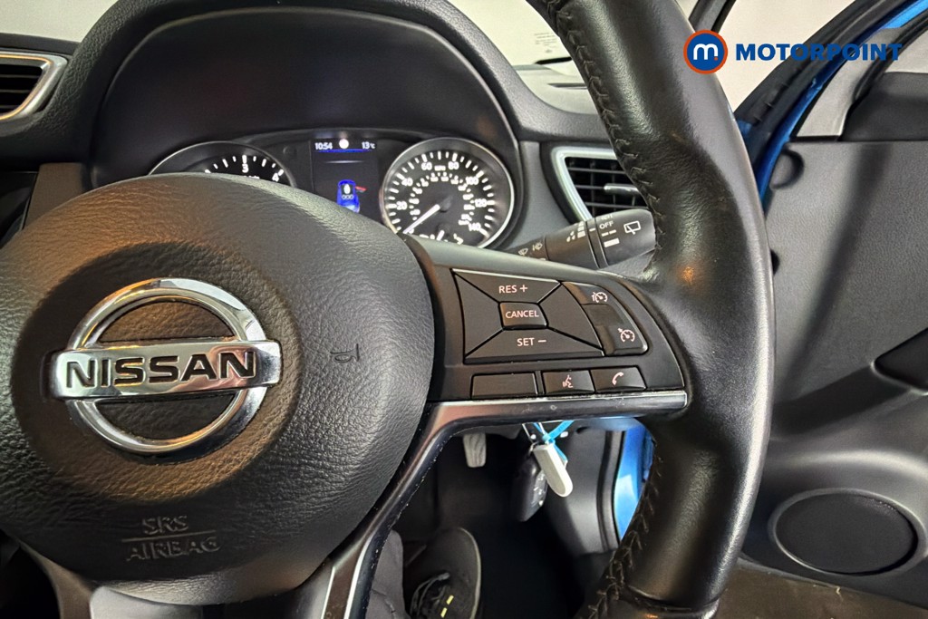 Nissan Qashqai Acenta Premium Manual Diesel SUV - Stock Number (1615591) - 4th supplementary image