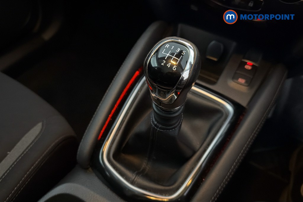 Nissan Qashqai Acenta Premium Manual Diesel SUV - Stock Number (1615591) - 15th supplementary image