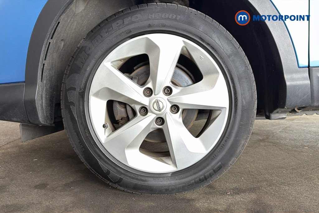 Nissan Qashqai Acenta Premium Manual Diesel SUV - Stock Number (1615591) - 47th supplementary image