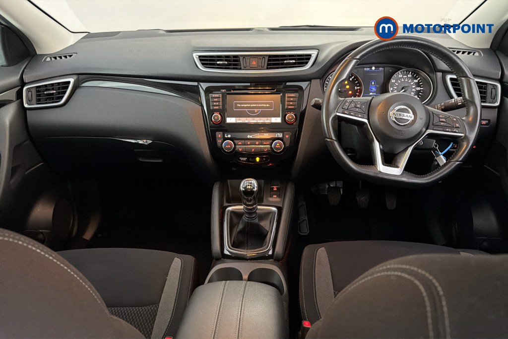 Nissan Qashqai Acenta Premium Manual Diesel SUV - Stock Number (1615591) - 1st supplementary image