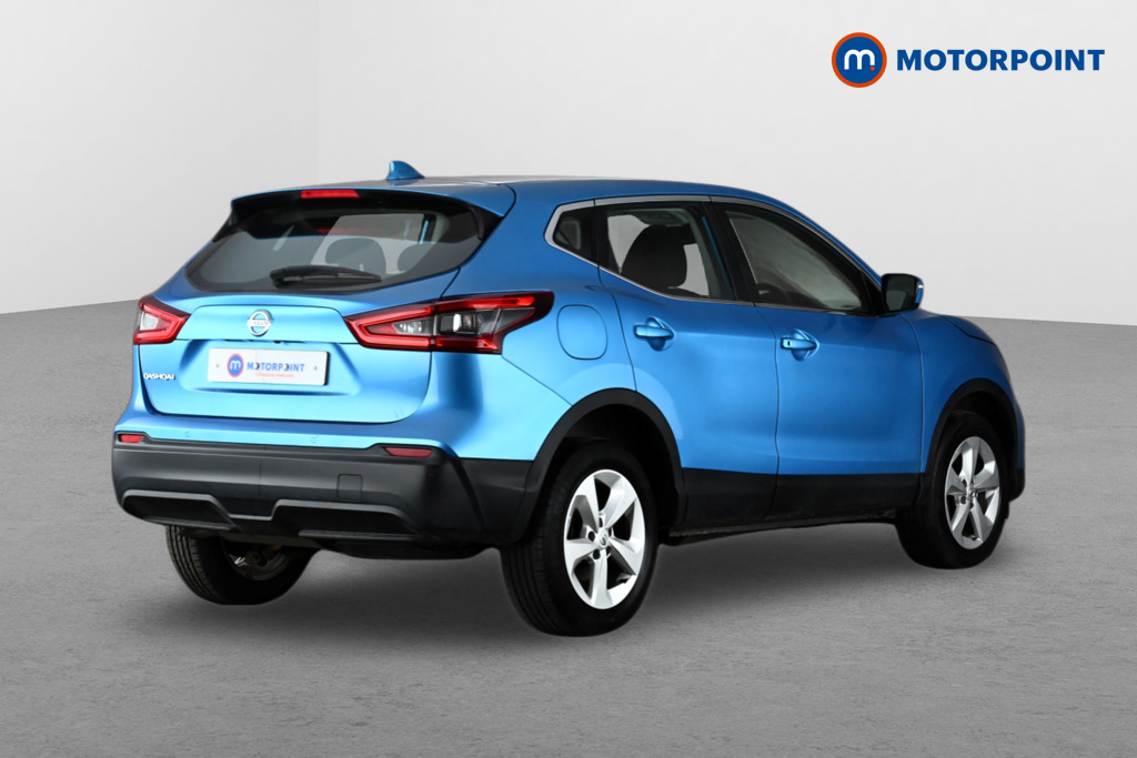 Nissan Qashqai Acenta Premium Manual Diesel SUV - Stock Number (1615591) - Drivers side rear corner